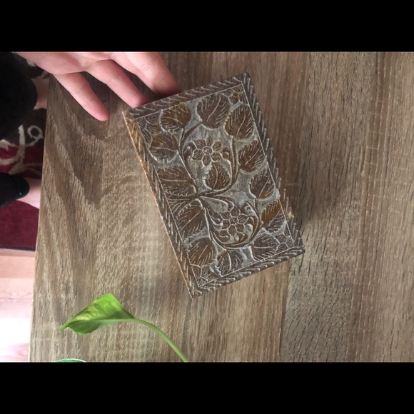 Jewelry holder - Picture 1 of 3